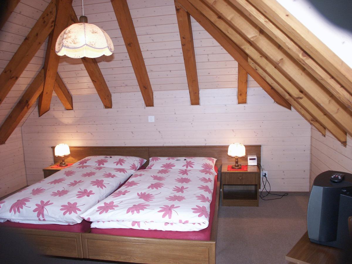 Hotel Garni Sonne Münsterlingen 外观 照片